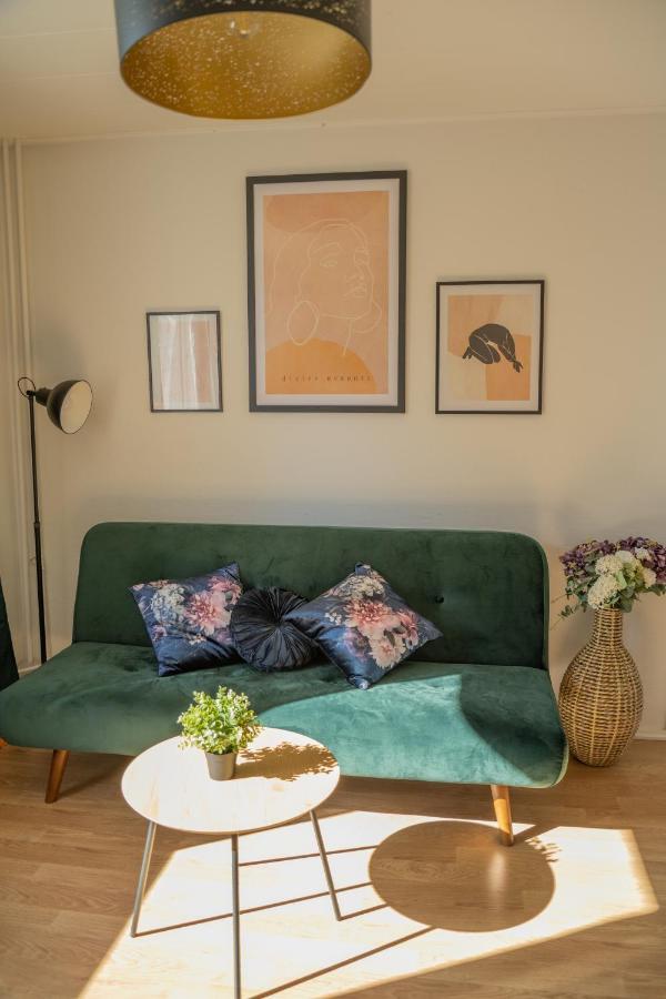 Design Apartment With Lake View, Sauna, Fireplace Rovaniemi Esterno foto