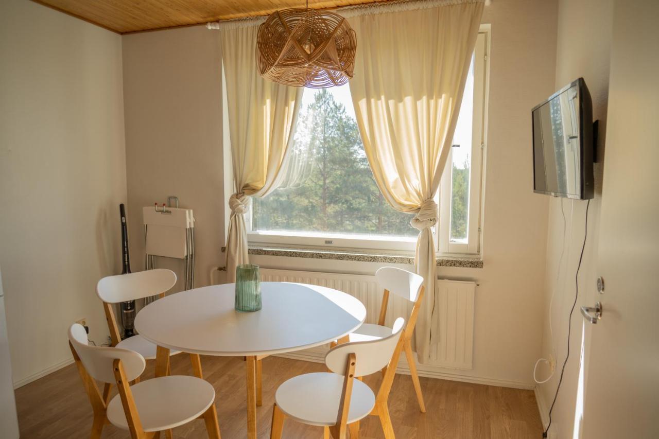 Design Apartment With Lake View, Sauna, Fireplace Rovaniemi Esterno foto