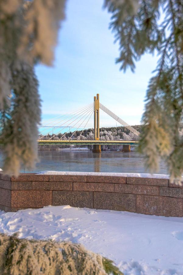 Design Apartment With Lake View, Sauna, Fireplace Rovaniemi Esterno foto