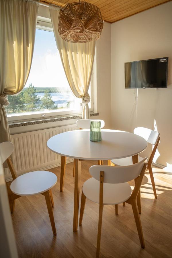 Design Apartment With Lake View, Sauna, Fireplace Rovaniemi Esterno foto